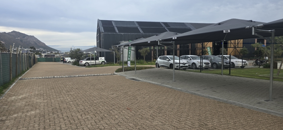To Let 2 Bedroom Property for Rent in Admirals Park Western Cape